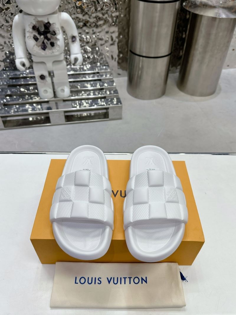 Louis Vuitton Slippers